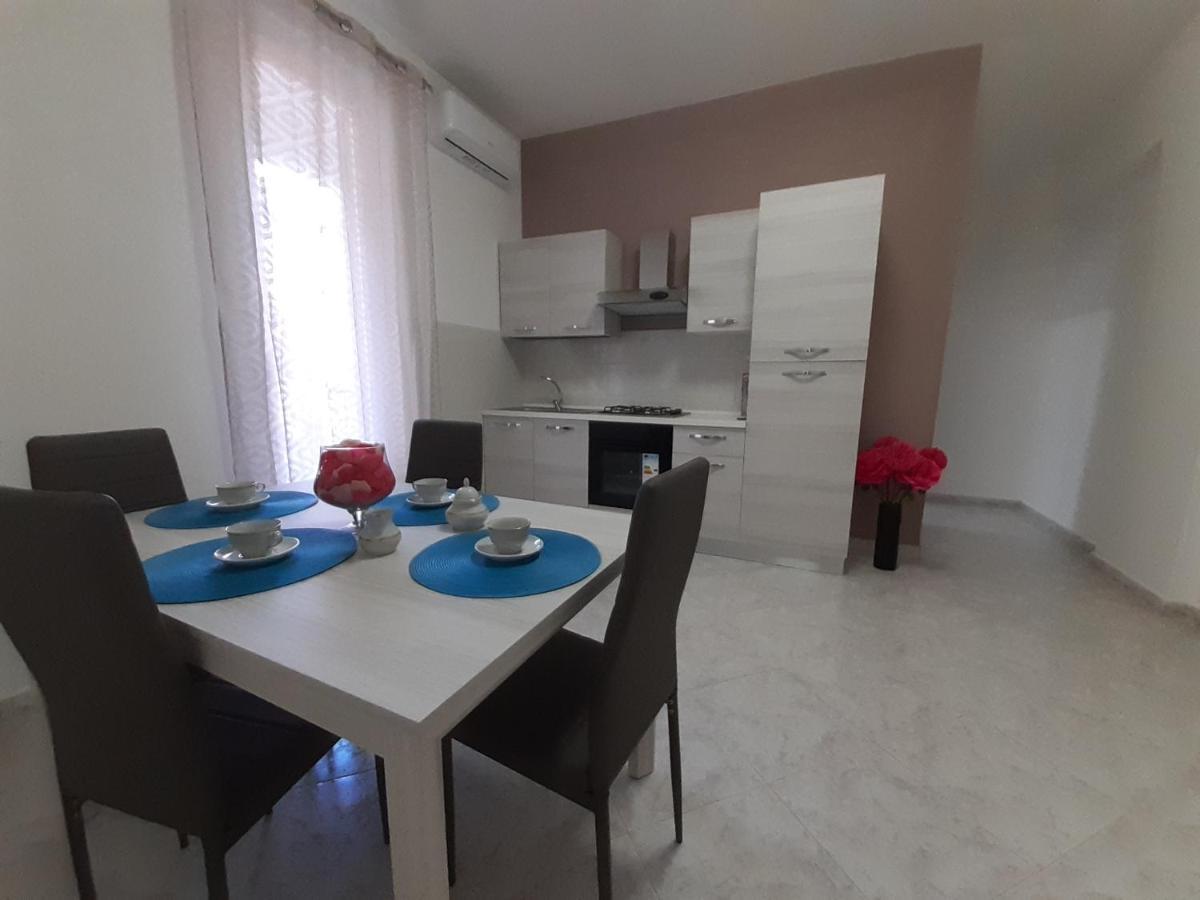 Stabia Vacanze Кастеламаре ди Стабия Екстериор снимка